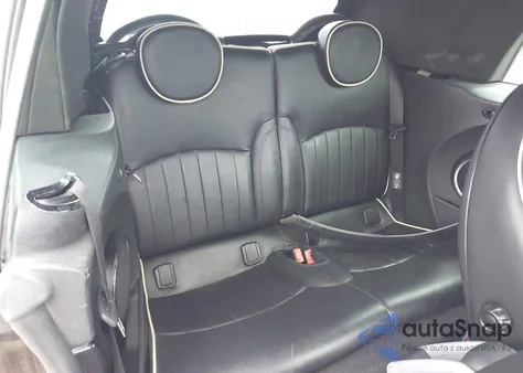 2009 Mini Cooper S from USA, damaged, VIN WMWMS33569TG88618